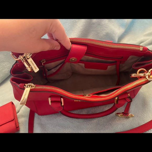 Michael Kors red purse with wallet - Picture 2 of 5